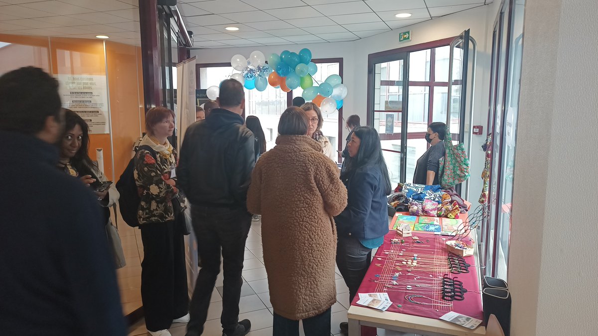 Lancement de la Conciergerie du port de Gennevilliers chez GEODIS, entreprise pilote sur ce projet, et organisé par Intervalle 92.
#RSE #QVT #portdegennevilliers #conciergerie