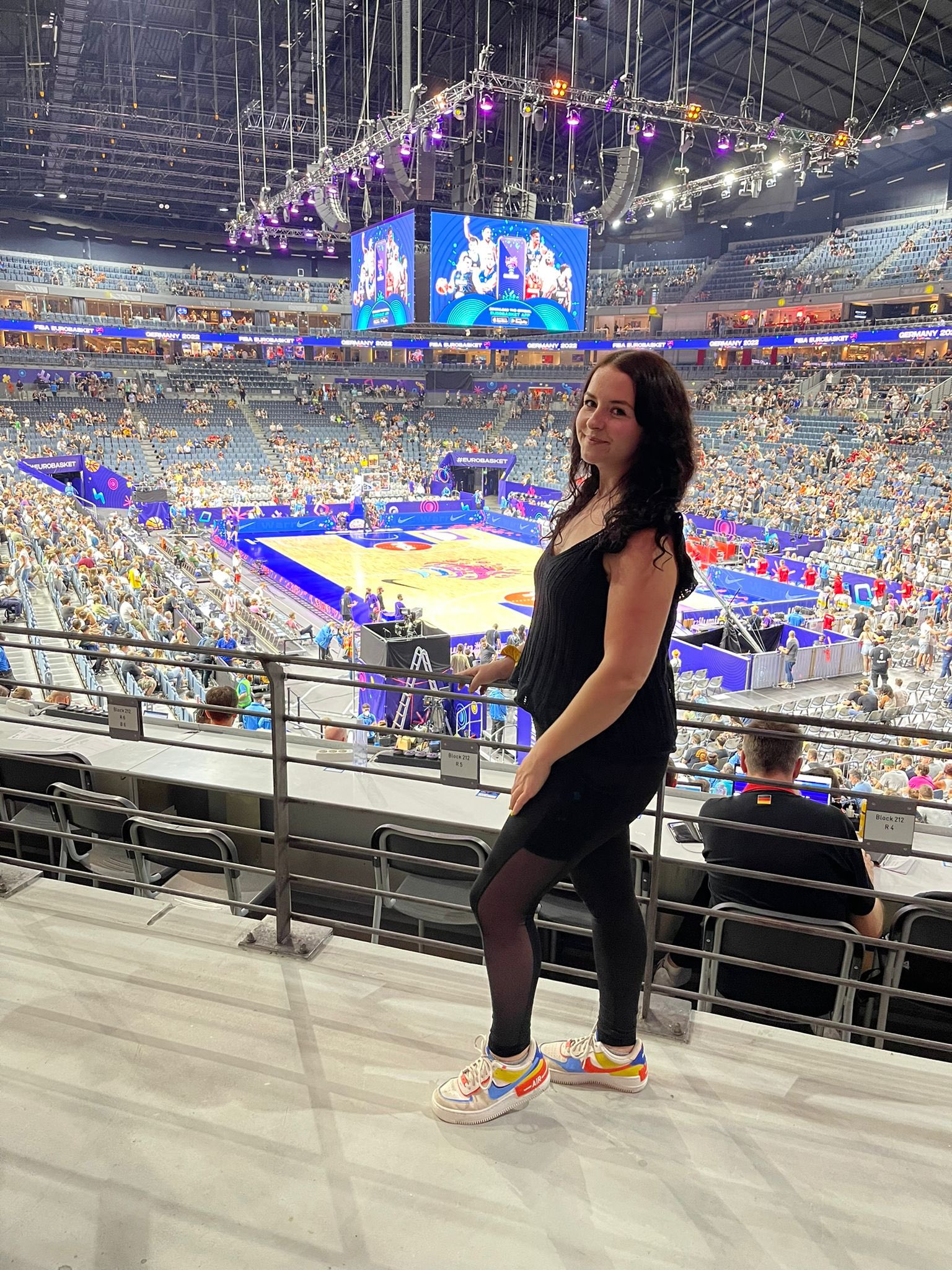 TW Pornstars 2 pic. Emma Secret. Twitter. Rückblick zur Basketball EM