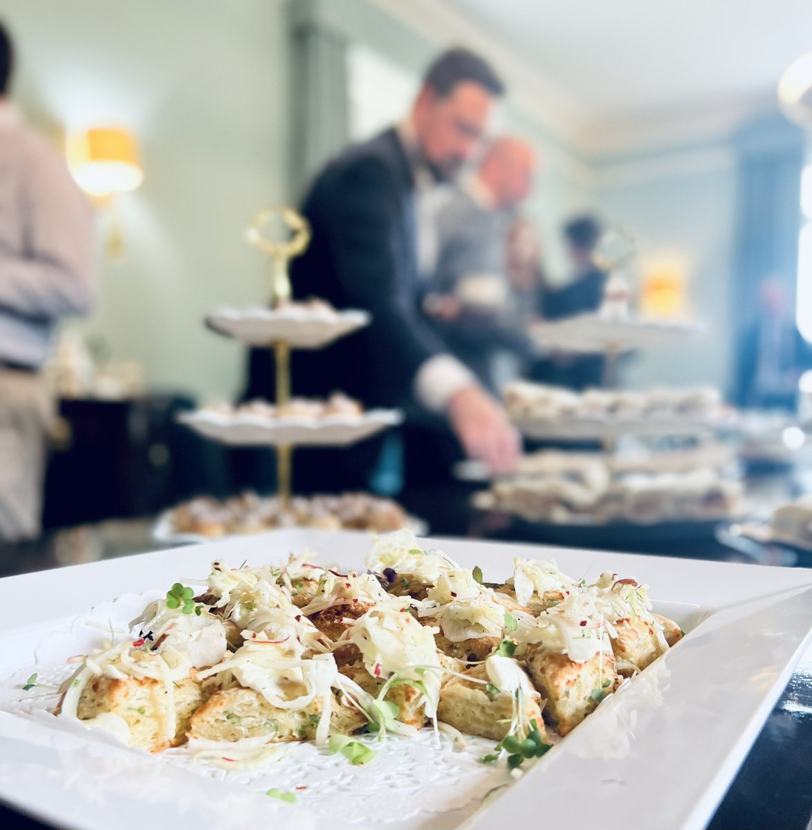 UKinCanada's tweet photo. Yesterday we brought together officials working in fields related to trade, public policy, and export-oriented business to connect over a delicious selection of 🇬🇧 food and drink at Earnscliffe.  
The star of our Afternoon Tea: Double and Clotted Cream from @coombecastle ✨ https://t.co/SCQZ3FxmUK