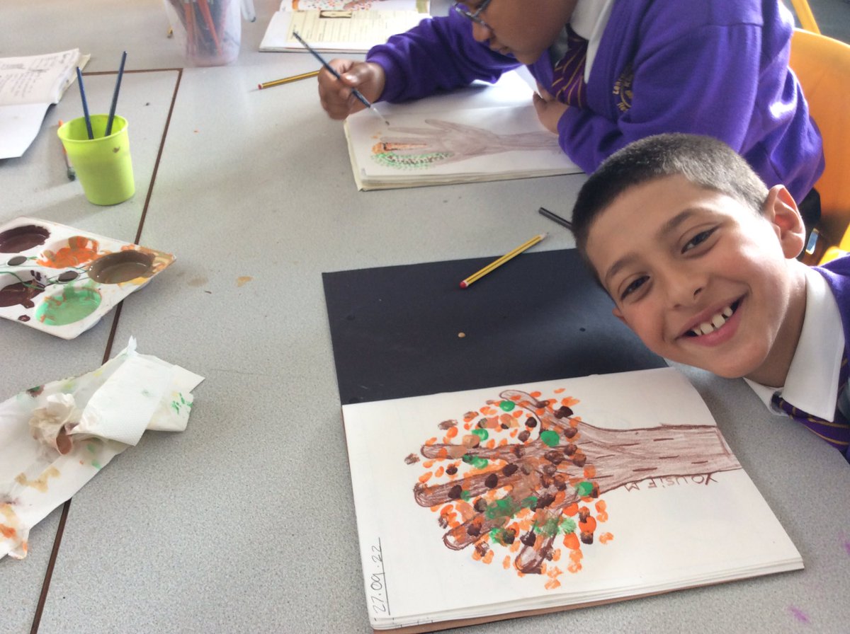 KingsleyLpool's tweet photo. #Class6P enjoyed using pointillism to create trees in art this afternoon. #KingsleyArt @Class6P π³ππ https://t.co/SjFBvOZTAr