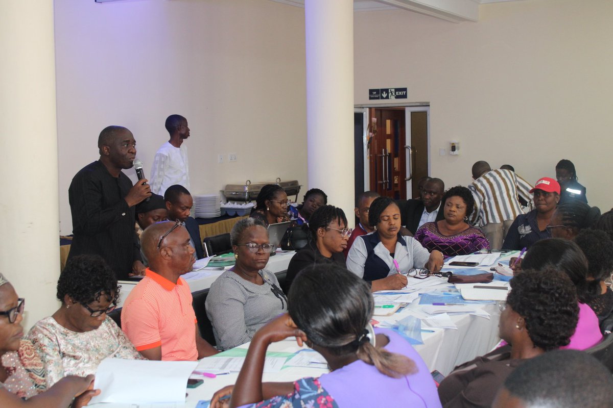 ondo_team's tweet photo. #WHO @ondo_team supports Training of Health Workers on Vaccine Traceability in Ondo State.
@WHONigeria @CWarigon @WMulombo @proactiveswz @abidoyed @osphcdb https://t.co/qKmosfFrJA