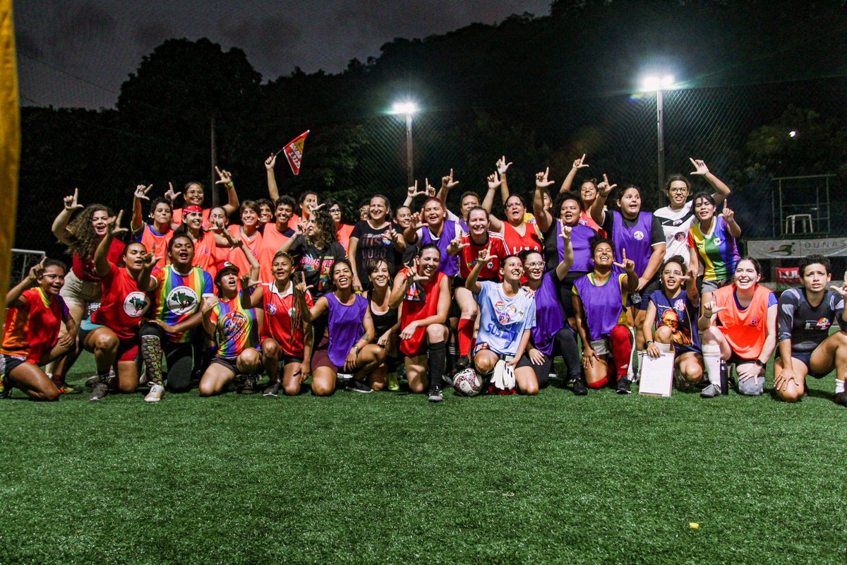 MST_Oficial's tweet photo. ⚽ Tivemos uma torcida empolgada e muito animada para essa semana de reta final de campanha.
⭐ O resultado? 13 no primeiro turno! 🚩
📸 @vitolivr_
#MSTnasEleições #Copa13 #ToComNatália #ToComIsolda #VamosJuntosPeloBrasil #MSTNoRN #Lula13 https://t.co/CqTKqmypsi