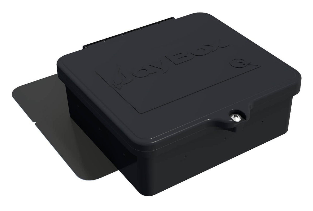 IronRidge's tweet photo. Our QuickMount® JayBox™ is available in two options: Roof Mount and Rail Mount—so you can keep all your solar wires neatly nested and protected. To learn more, visit our JayBox page™: https://t.co/yusQUlrIPT  
#ProtectTheNest #IronRidge #QuickMount #MakeSolarStronger #Solar https://t.co/Wq0muzzUhz