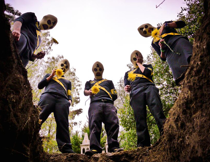 Celebrando el regreso de Austin TV, les dejamos un álbum tributo de <a href="/diggermx/">Digger.mx</a> con 16 covers hechos por <a href="/KillAniston/">Kill Aniston</a>, Joliette, Norwayy, Ikiatari, Urss Bajo El Árbol y Carla Rivarola: bit.ly/2S1VTIJ