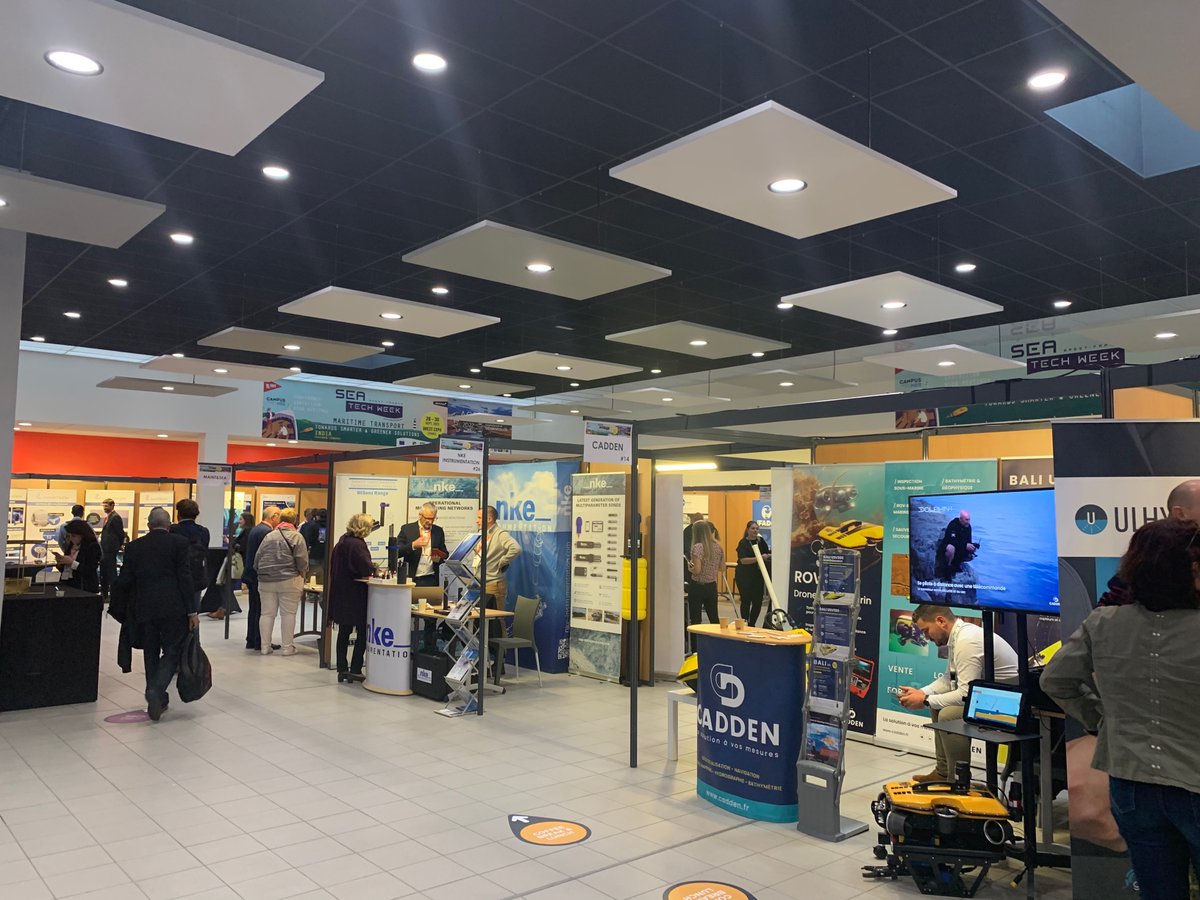 TVT_Innovation's tweet photo. En direct de la Seatech Week à Brest avec le Technopôle Brest-Iroise et le Campus mondial de la mer 🥽
#seatechweek https://t.co/aZwqhHl6DB
