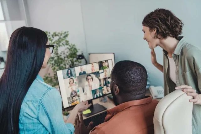 Salestrainingnj's tweet photo. Here are five powerful strategies for making collaboration and teamwork standing operating procedure, both remotely and in person: https://t.co/xVfi0ZUP1g 

#Sales #HybridWork #WFH #InOffice #RemoteWork #Sandler #ShulmanAndAssociates #Edison #NewJersey #NJ https://t.co/G1pXAzKO2r