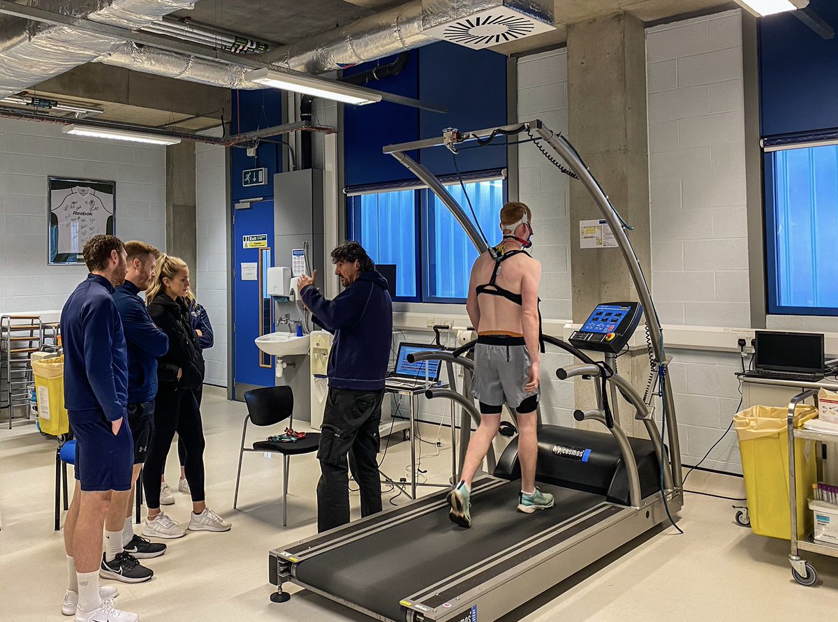 Dan Martin tweet media