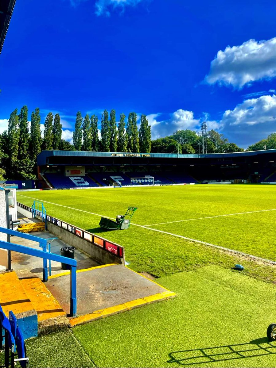 Some community facility this @buryfcss <a href="/buryfcofficial/">Bury Football Club</a> @BuryFCWomens <a href="/BuryFcOldBoys/">Bury Fc Old Boys</a> #BuryFC #Bury #Community #SportsVenue