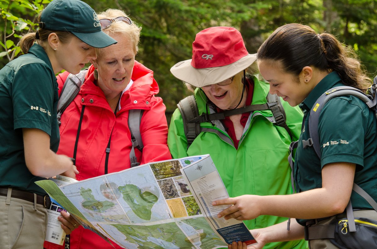 ParksCanada's tweet photo. It's #WorldTourismDay! When you go on an adventure, open your eyes... 👀 You might see hidden gems everywhere, especially in Parks Canada administered places! Go discover our places and tell us all about it! 🌲💚 #WTD2022 
https://t.co/DoQ0XruYHE https://t.co/Xm39vNPcUv