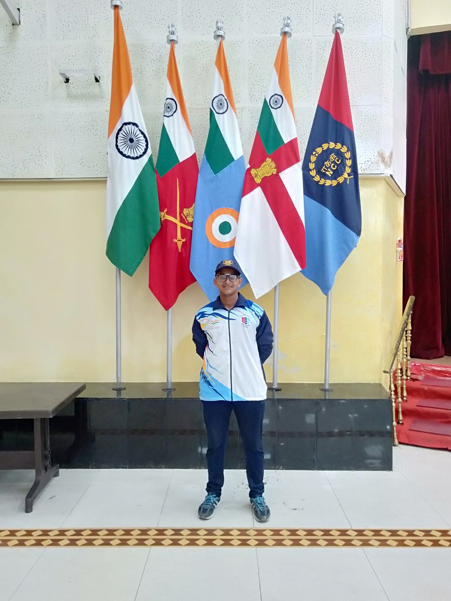Namandhami6820's tweet image. The energetic vibe is another level when i click photo with all flags behind on me
#AITSC
@NCC_Dte_Gujarat @HQ_DG_NCC @ArvindKapoorTYG @DefencePRO_Guj