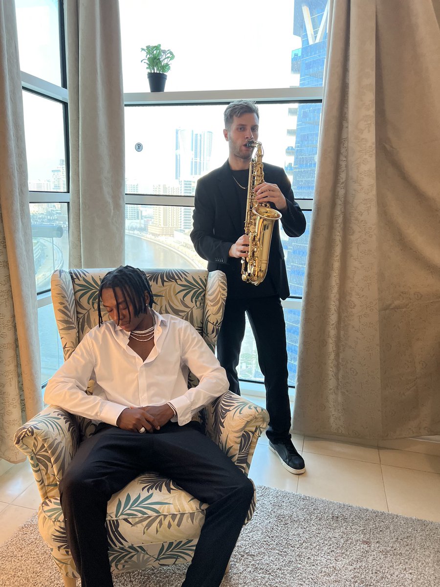 senseiifr's tweet image. did suttin with my guy.