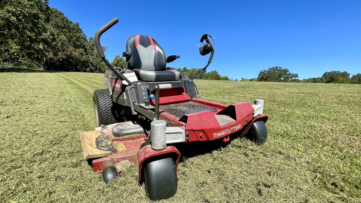 DarinRMcClure's tweet photo. #toro #timecutter https://t.co/1JD5I0Di0I