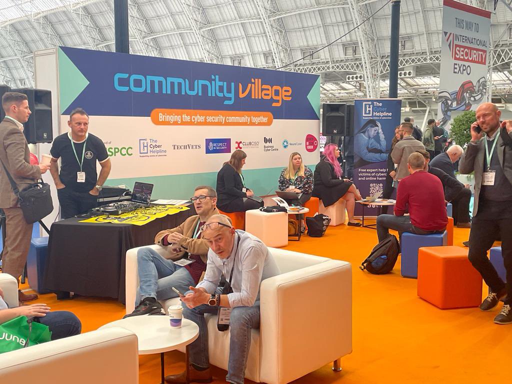 ICE_Expo tweet media