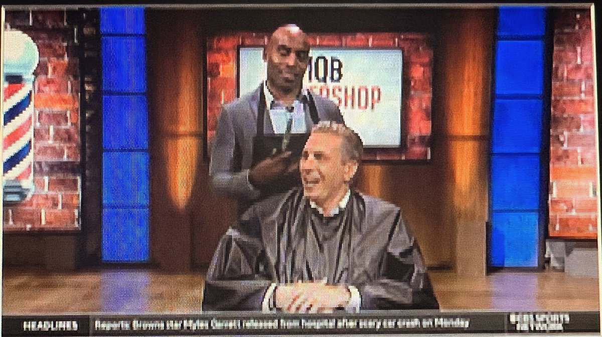 YourGirlMarlow's tweet photo. I thought I was watching a remake of Sweeney Todd but it was actually my friend @TikiBarber & his co-host @EvanWashburn on @CBSSportsNet #NFLMondayQB GREAT episode!! https://t.co/OBAarkrSvK