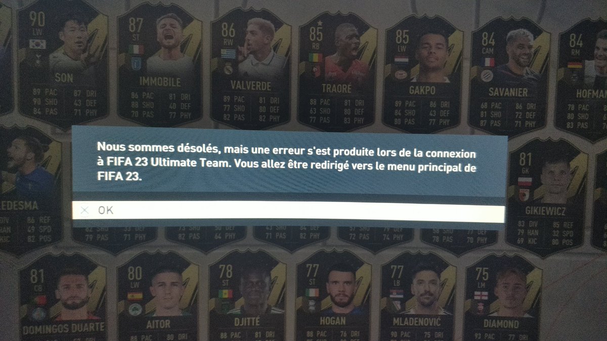 AmnesiaaYT's tweet photo. Même pas 24h de disponibilité et les serveurs de FIFA 23 sont déjà down , EA SPORTS TZENEGAME ! #Fifa23 https://t.co/pCixyXjqaI