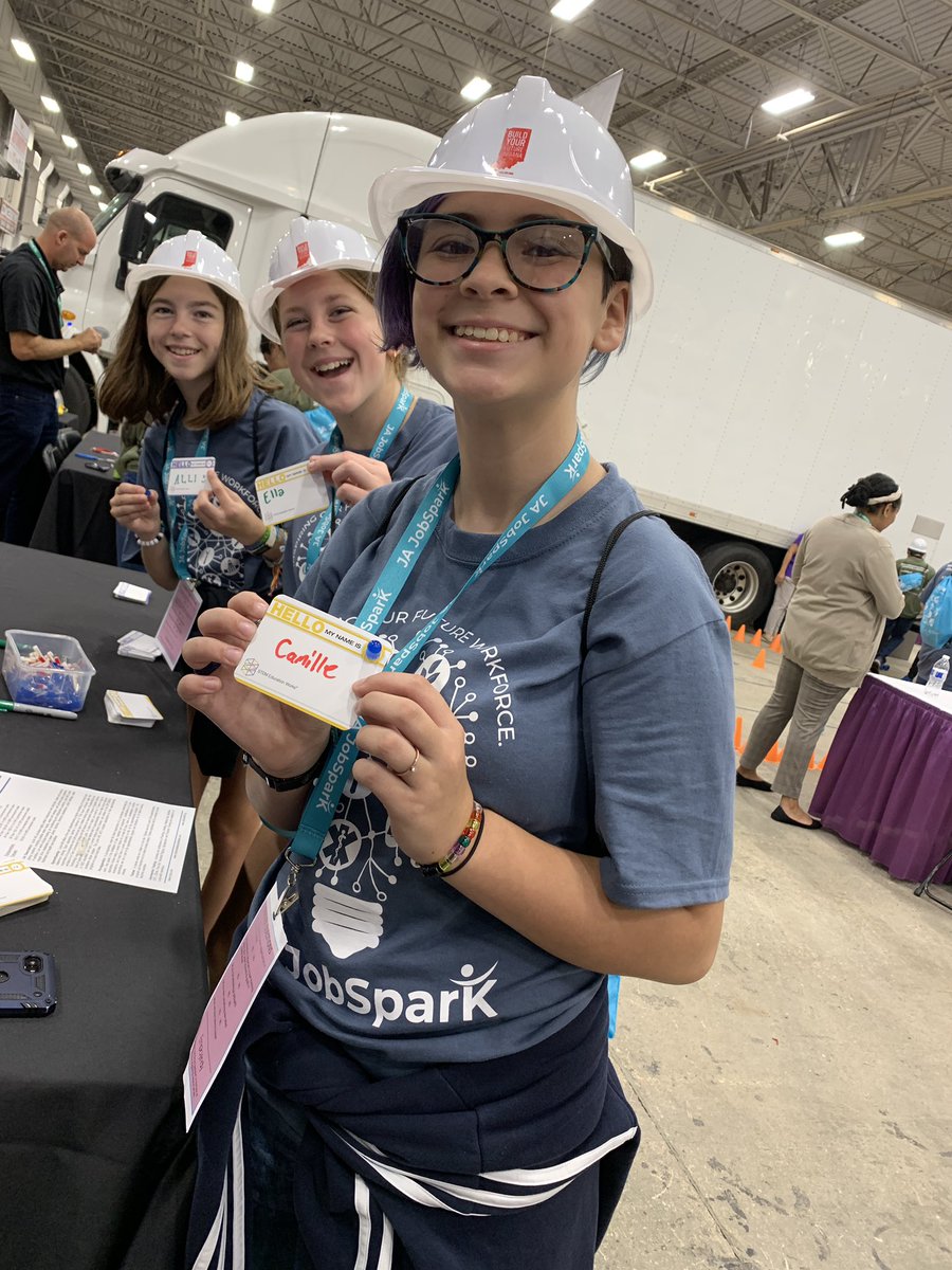 loren_mrs's tweet photo. Our eighth grade AVID students @CarmelMiddleSch did an awesome job learning about their career options at JA JobSpark. #JAJOBSPARKINDY https://t.co/WA3nlWVf2e