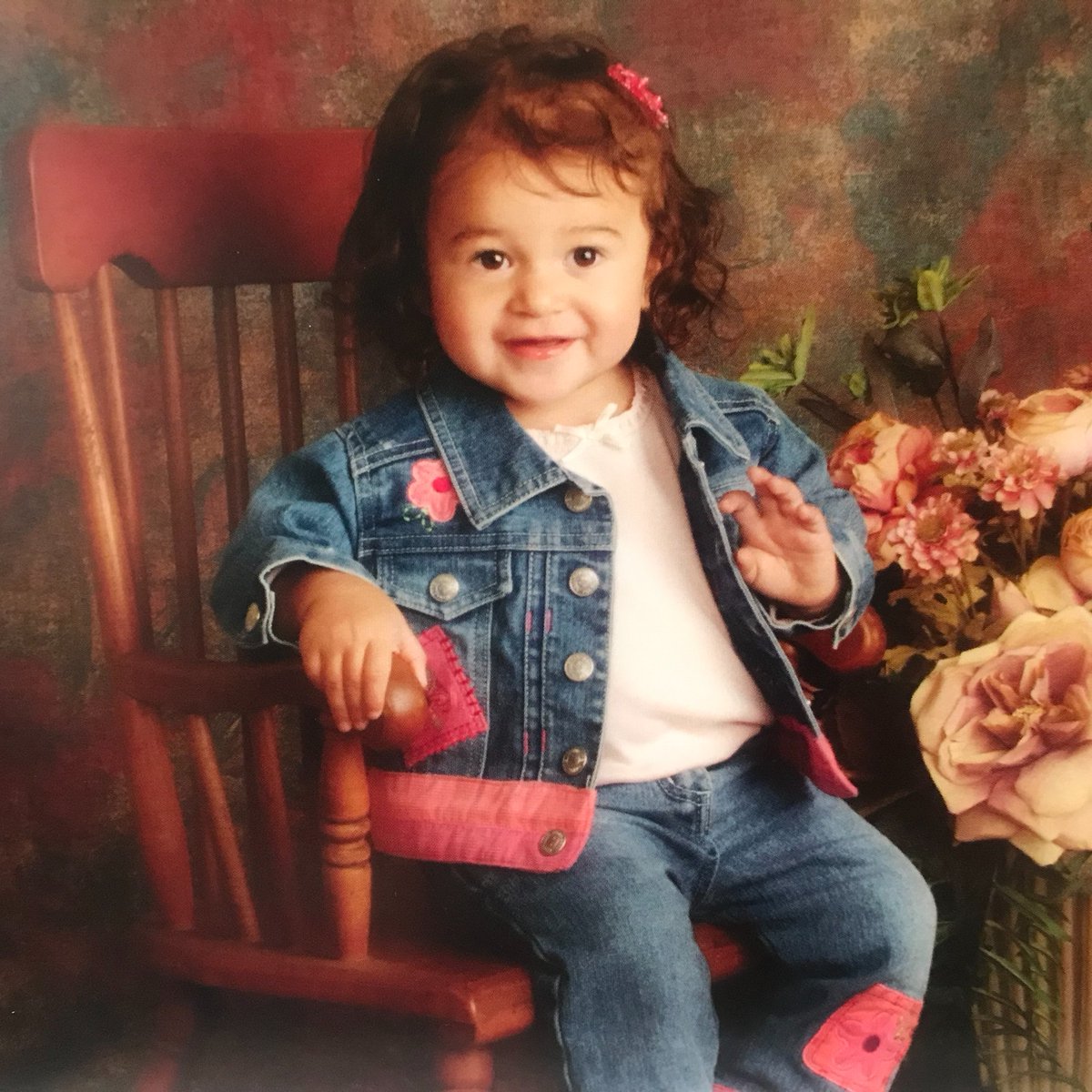 baby_saver's tweet image. This Rescue Baby was born to a woman who knew she would not be able to give the baby everything she deserved. She is fortunate to have a fantastic family including a Mommy, Daddy, and Big Brother. 

#projectcuddle #babysaver #nonprofit #baby #littlegirl #flowers #rescue