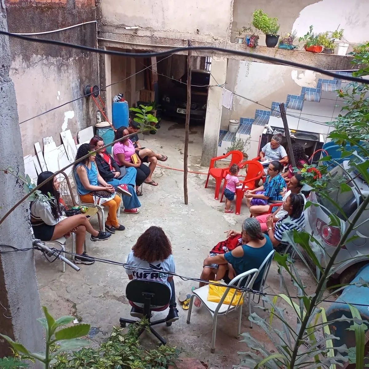 CUFA_Brasil's tweet photo. A @cufa_es em parceria com alunos de Psicologia da Faculdade Multivix Serra, está desenvolvendo um projeto de estágio básico, onde oferece acompanhamento psicológico a mulheres que são assistidas por nossa base em Resistência-Vitória.
@mulheresdacufa
#cufaes #maesdafavela https://t.co/QYh8Dicqjn