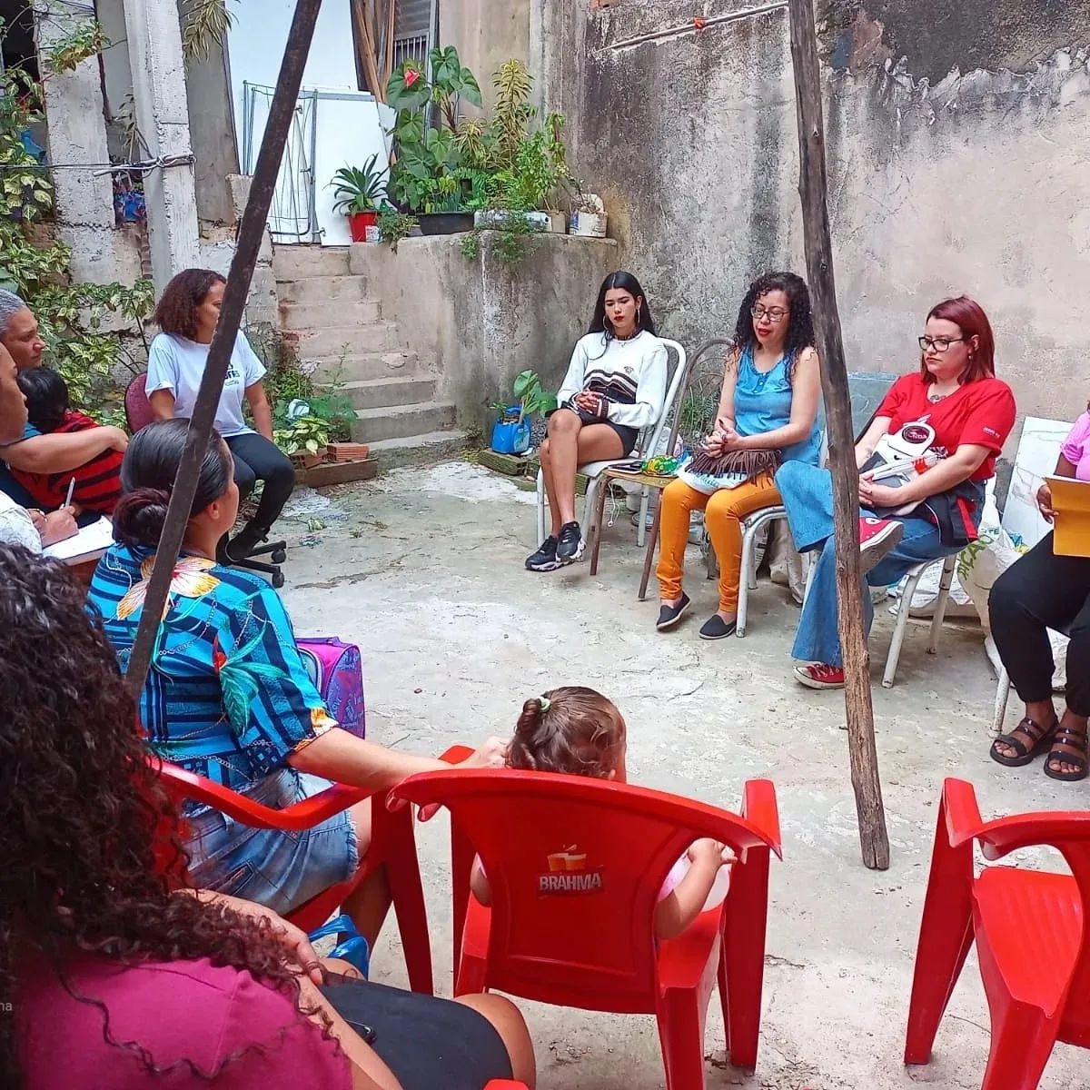 CUFA_Brasil's tweet photo. A @cufa_es em parceria com alunos de Psicologia da Faculdade Multivix Serra, está desenvolvendo um projeto de estágio básico, onde oferece acompanhamento psicológico a mulheres que são assistidas por nossa base em Resistência-Vitória.
@mulheresdacufa
#cufaes #maesdafavela https://t.co/QYh8Dicqjn