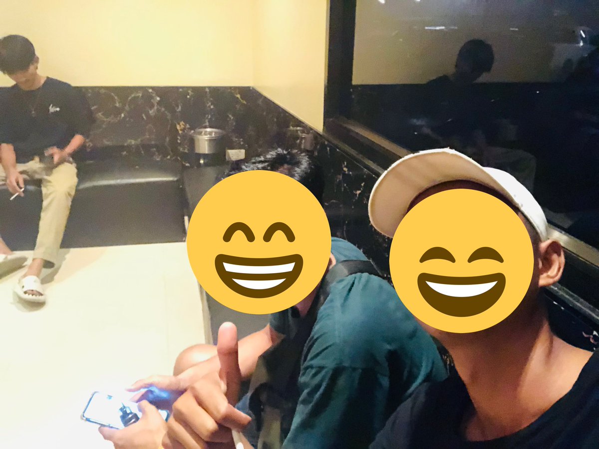 ออบิทเสื้อดำ หมวกขาวสกอดได้ครับ