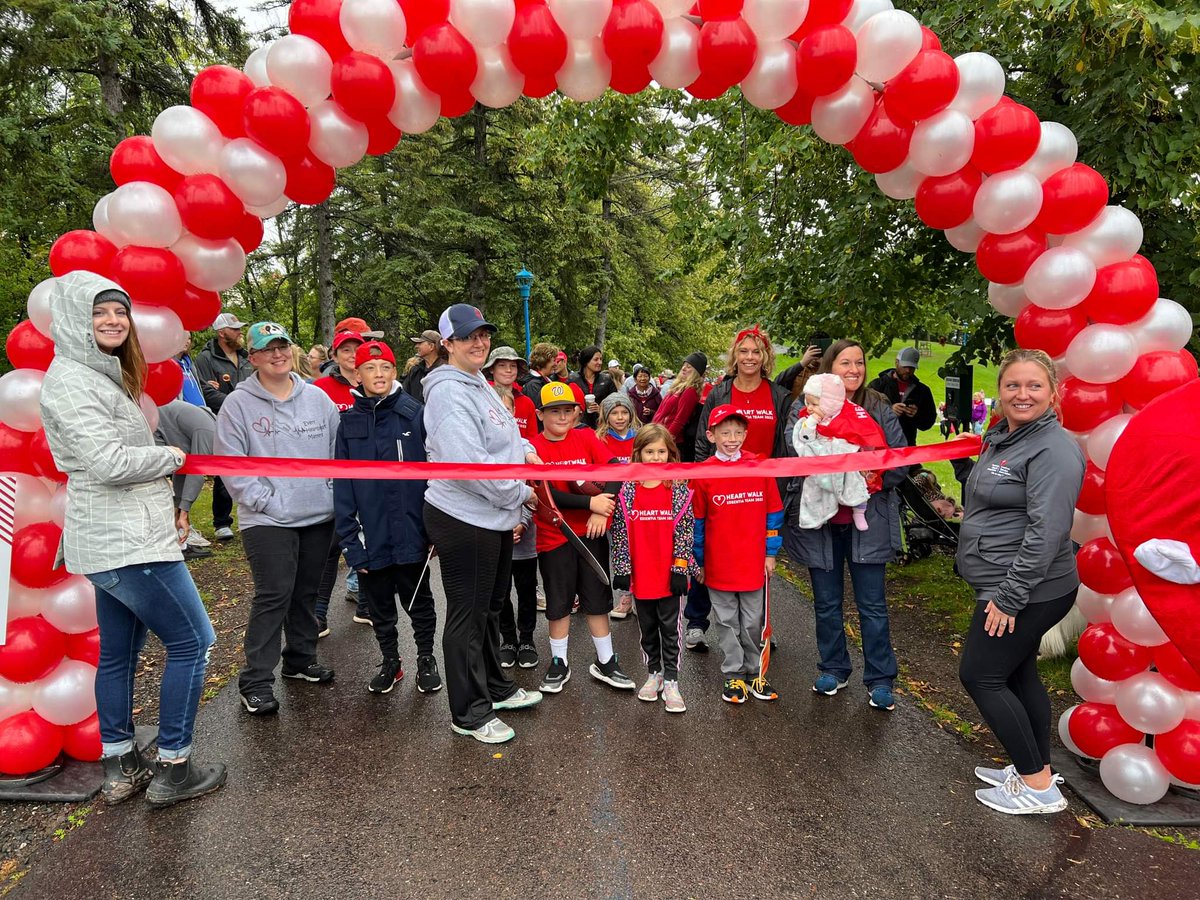 banknorthshore's tweet photo. The North Shore Bank Team was proud to participate in this year’s Northland Heart Walk raising funds for the American Heart Association.
#DuluthHeart #CommunityImpactMonth #BanksBuildMN #NorthShoreBankMN https://t.co/I6z8Wlhils