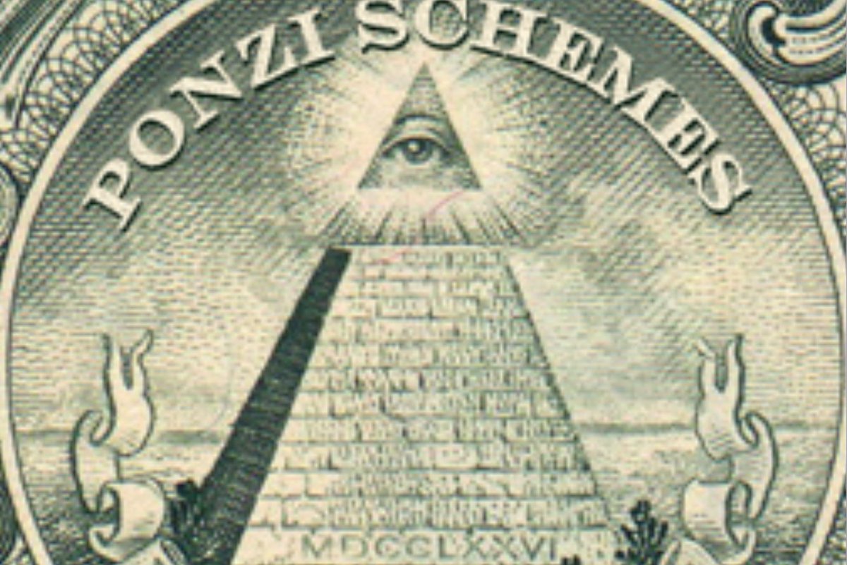 kadenamoonboy's tweet photo. They print infinitely but they want you to work for it? Lmao enough. It's just become silly. #usd #ponzi #infinityandbeyond #fiat #shitpaper https://t.co/DF5mBHirGa