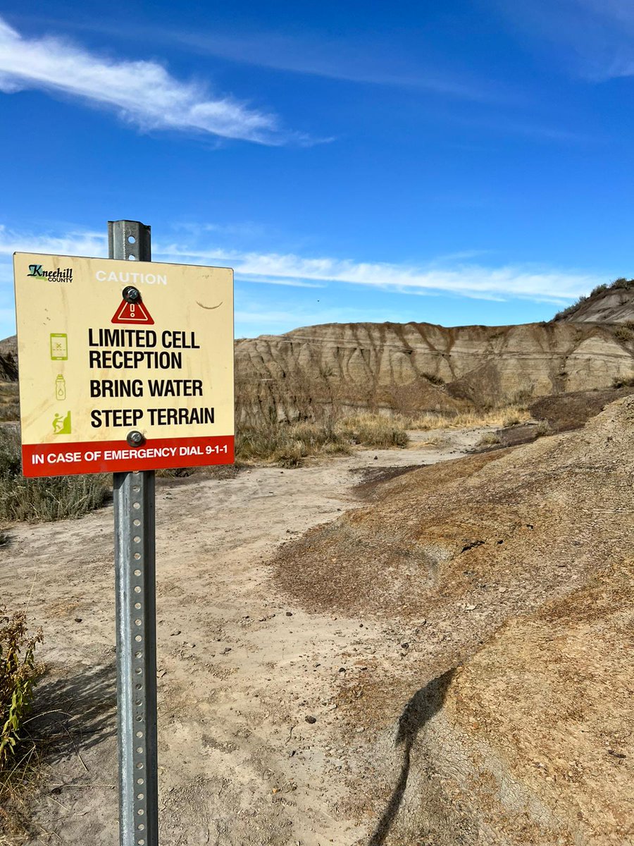 KusicAndKusic's tweet photo. Good thing I brought my hiking flipflops #bringshoes #bringwater
info@kusic.ca https://t.co/7dCkUikudL