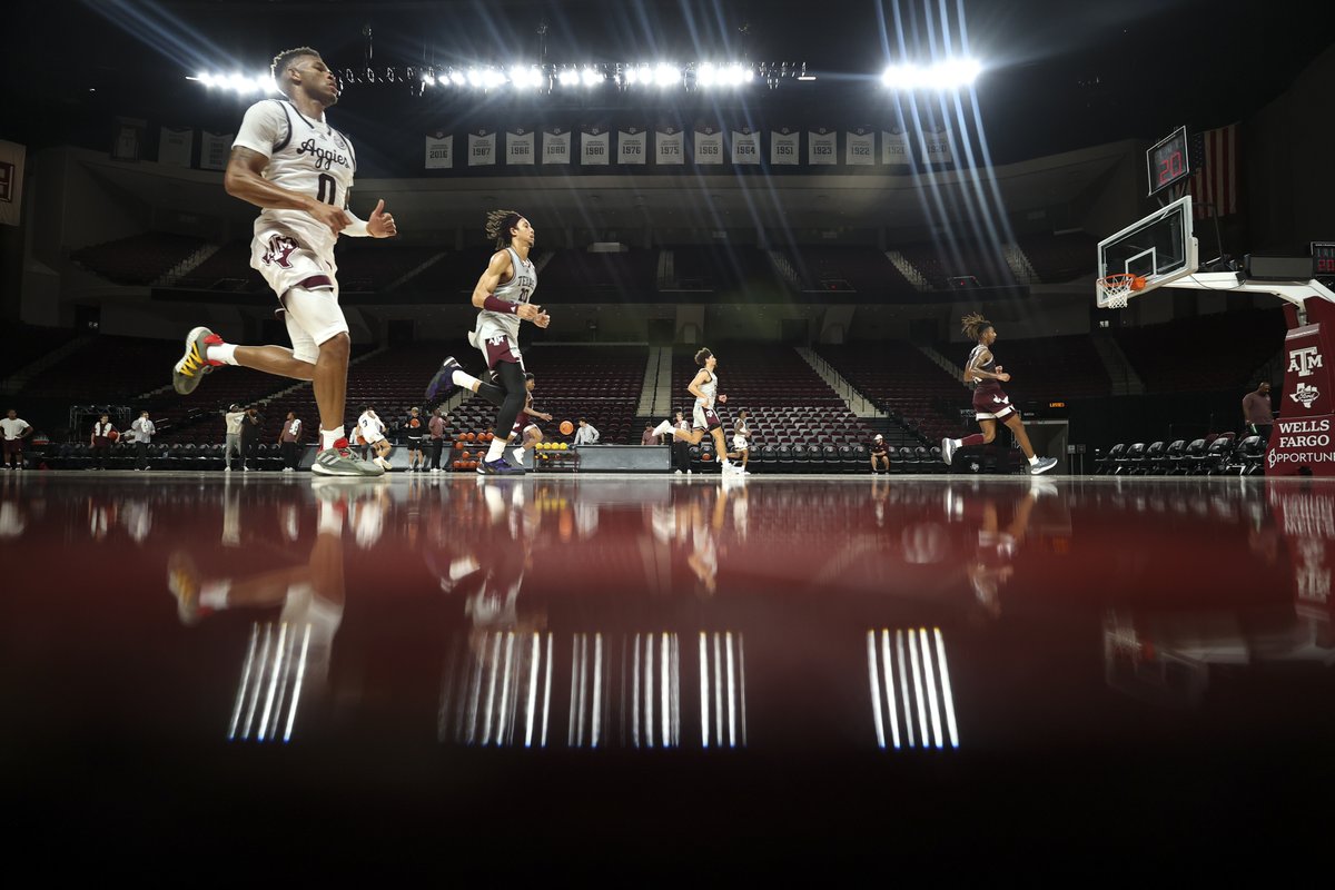 aggiembk's tweet photo. Learned a lot about this group.

Boot Camp: Game Day ✅🏁👍

#GigEm https://t.co/fEuK0rJ8Wy