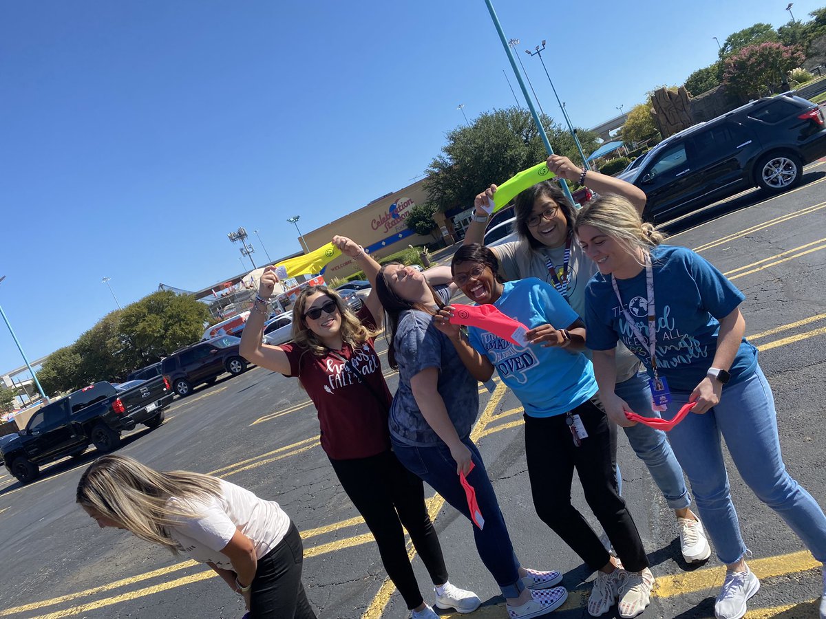 Yesenia Dominguez tweet media