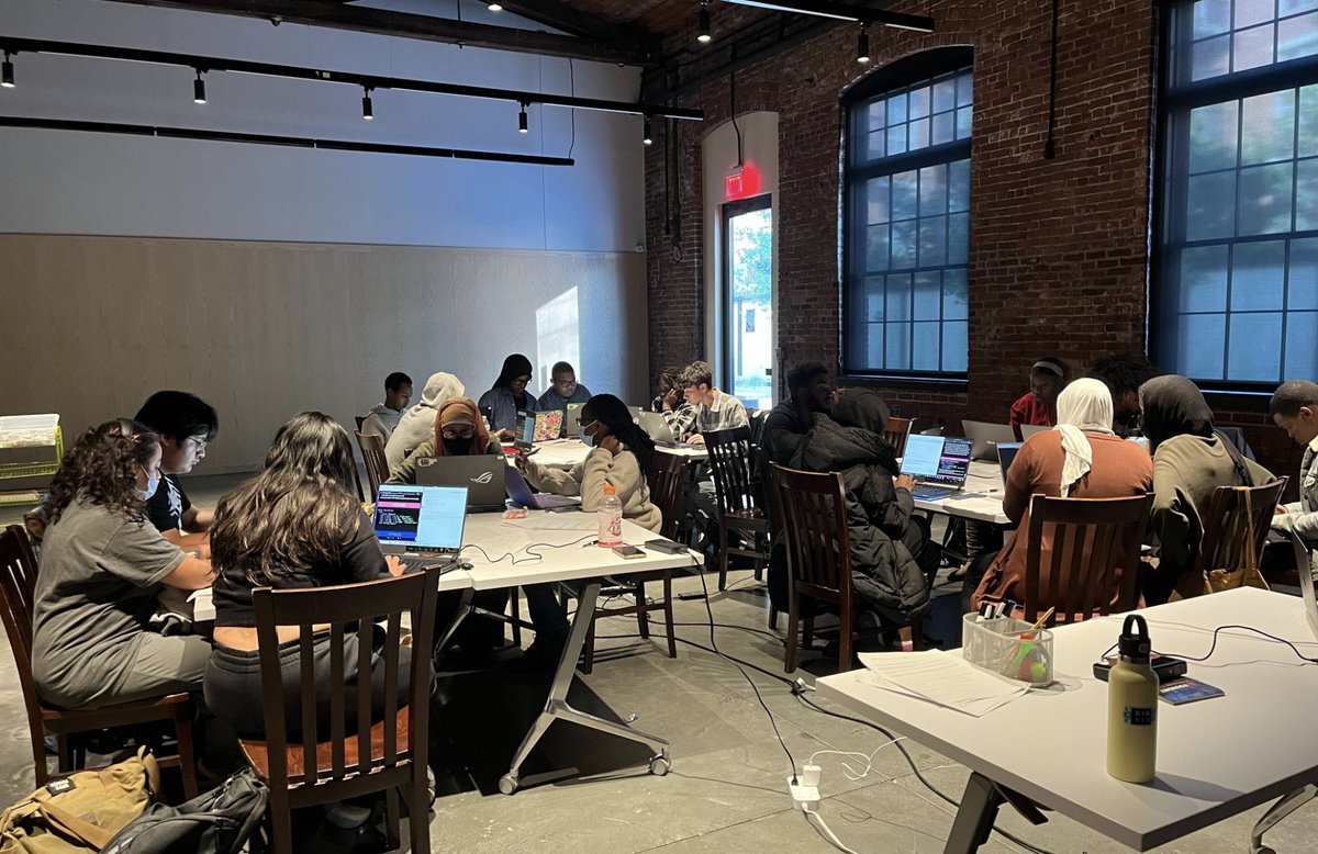 Our 100 day #computerscience bootcamp has launched at @FoundryCamb - this bootcamp prepare Black + Latinx students for their first college course and is inspired by @Northeastern curriculum - students are designing a pathway to #boston innovation economy #earlycollege @kendallnow