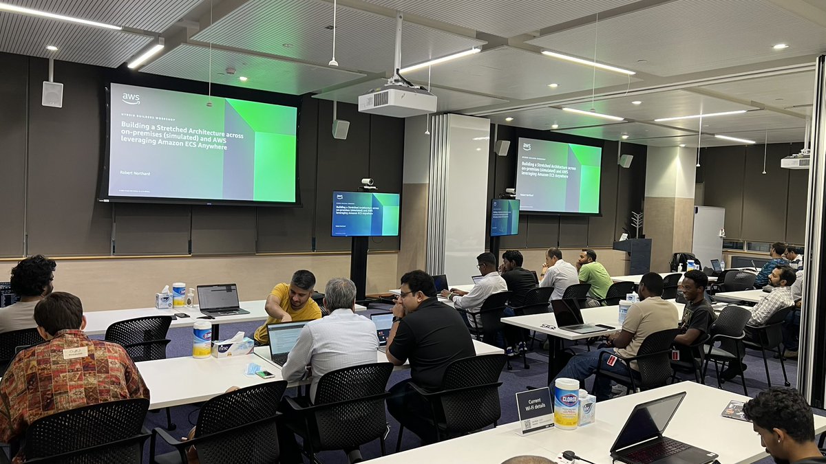 AWS UG Dubai tweet media