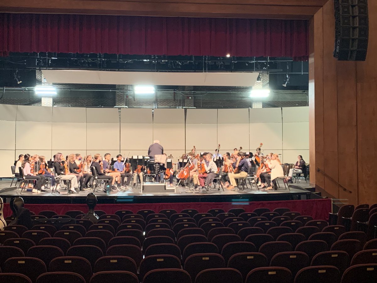 What an honor to have my ⁦<a href="/FCMusicDept/">FC Music Department</a>⁩ students work with ⁦<a href="/LeonardSlatkin/">Leonard Slatkin</a>⁩. I am unbelievably proud of them and so grateful for this inspirational opportunity. Thank you ⁦<a href="/IUP_Music/">IUP Music</a>⁩ for including us!