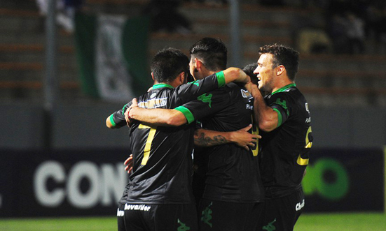 NumeroBanfield's tweet photo. 2do partido oficial  de #Banfield en San Luis. El anterior también fue por Copa Argentina.

7/5/14 - Banfield 3 - 0 #Aldosivi

Nico Bertolo fue parte del equipo titular que goleó y avanzó a 16vos de Final https://t.co/Xy9JokRvS6
