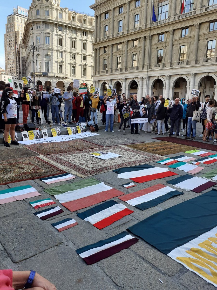 delbuonosilvio's tweet photo. Oggi #Genova #DeFerrari
Un solo grido: DONNA VITA LIBERTÀ al fianco delle donne iraniane che combattono per i diritti. Noi al fianco di chi combatte per la libertà ovunque. https://t.co/GK8jAYtSHW