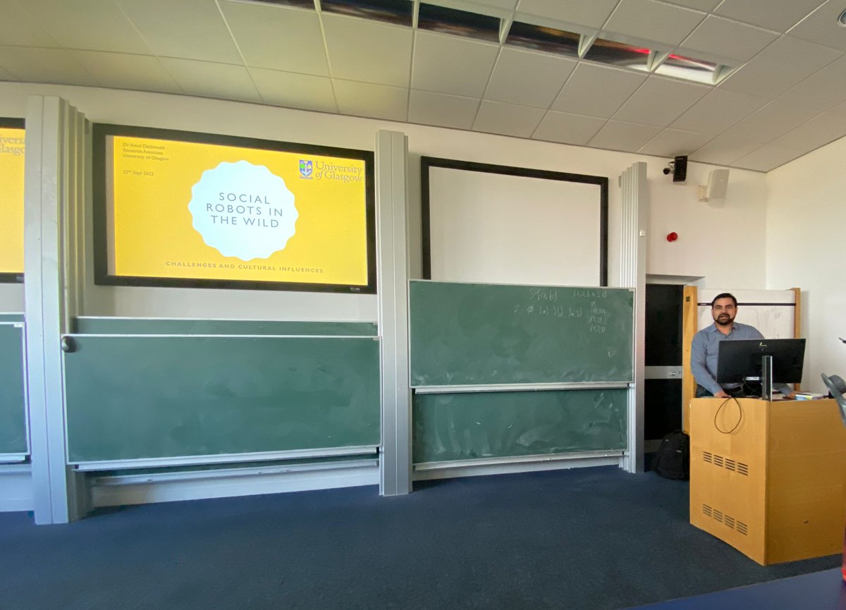 Gave my first academic lecture to a class full of MSc students about social robots in the wild. Some interesting discussions and good engagement from students in the class #firstlectureinacamemia #socialrobotsinthewild #sobots <a href="/UofGlasgow/">University of Glasgow</a> @UofGPsychNeuro