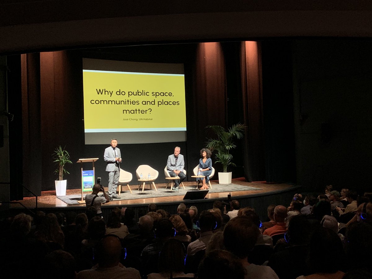 ThrivingComm's tweet photo. Super happy to be in #Pontevedra for the launch of #placemakingweekEurope! Public spaces, #communities #places #change. Looking forward to great days 😁 https://t.co/GffdlvGfPx