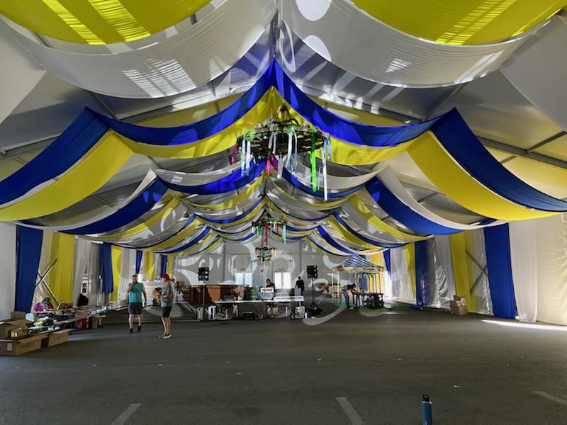 SevenOhBrew's tweet photo. The Munich Tent coming along nicely! Who's ready for Oktoberfest this weekend? 🍻🍻😁
.
.
.
#oktoberfestlv #vegasoktoberfest #oktoberfest #lasvegas #sevenohbrew #beer #germany #beerstagram #craftbeers #maipole #festival #entertainment #food #fun #cheers #octoberfest #germanbeer https://t.co/DbPZR9U8QU