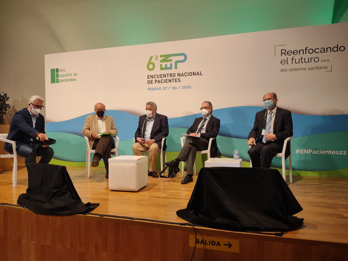 facme_es's tweet photo. 👉El vicep. de FACME, el Dr. Javier García Alegría, ha intervenido en el 6.º #ENPacientes organizado por @fep_pacientes para hablar de los 'Retos de la Cronicidad'
👉Ha indicado que "nuestro sistema sanitario no estaba diseñado para la cronicidad y se ha ido readaptando"
Hilo👇 https://t.co/TuxPa3c3Bt