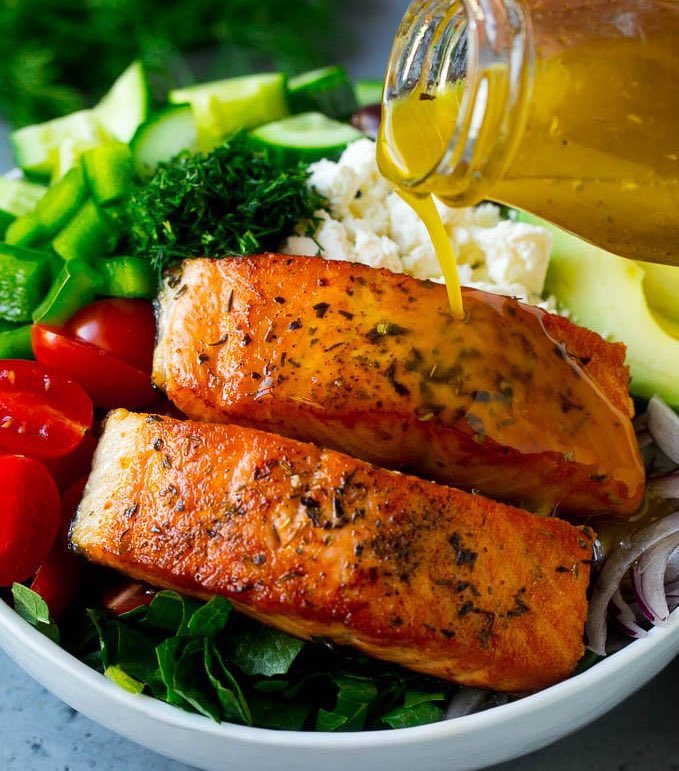 عشاق  السلطات الصحيه🥗

هنا سلسلة من وصفات السلطات الخفيفة