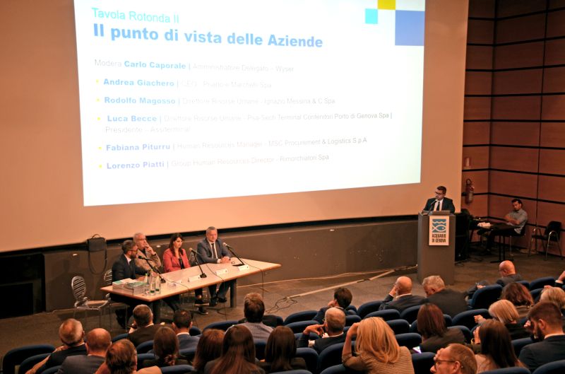Grazie a tutti i relatori e a coloro che hanno partecipato all'evento "Evoluzione della logistica portuale: catena del valore, competenze, persone", organizzato a #Genova da @GiHoldingItalia  @INTOO_Italia  e <a href="/Wyser/">Ting Huat Hing</a>.