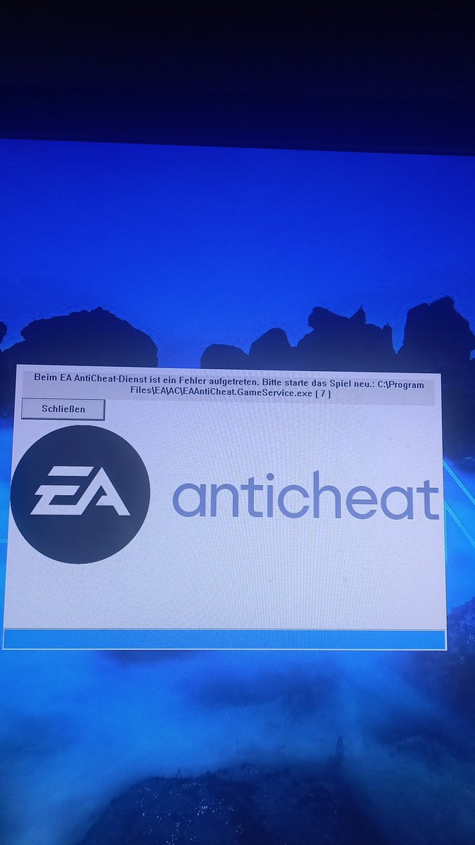 Master_of_Fail1's tweet photo. Nice @EASPORTSFIFA @EA 
Dann kommt man entspannt nach Hause, will FIFA zocken und dann boooom ein dicker fetter Mittelfinger in das Gesicht vieler PC Spieler!
Nie wieder! 

Pls fix https://t.co/8qFzPyiqLM