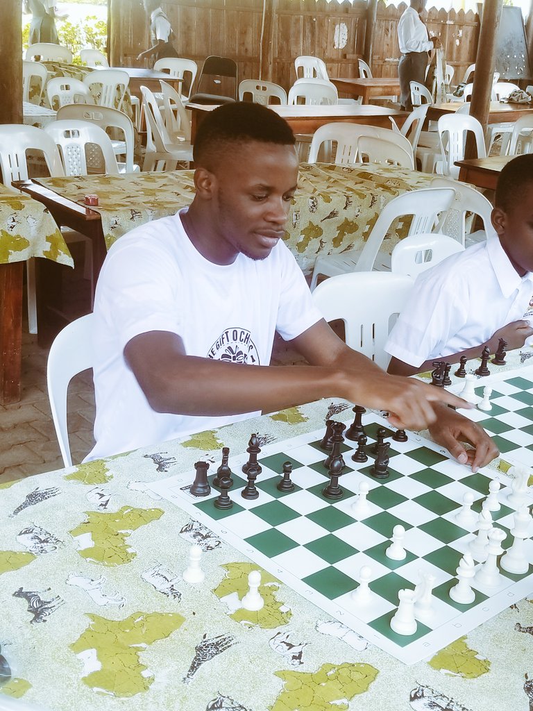 manuel4chess's tweet photo. In unity with my chess peer @Bernicewambui22 @thegiftofchess  and @TwikirizeRonald we managed to share the gift of chess with @FICAschools in kyanja.
They will surely experience the benefits of playing chess! https://t.co/j8TyR1BcuR
