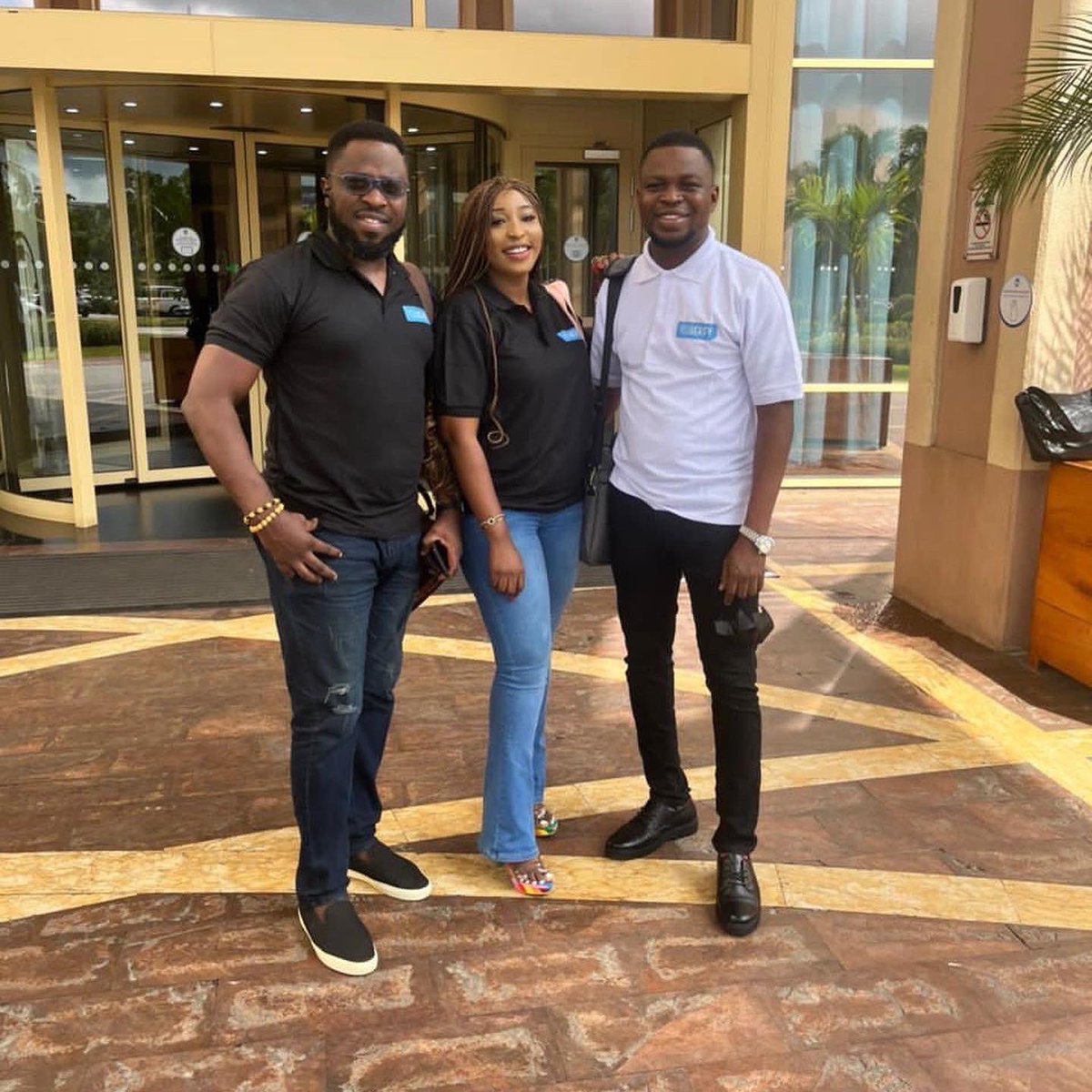 YoucheckOnline's tweet photo. Spot our #humansofyv reporting live at the Africa Money & Defi Summit in Accra 🇬🇭
#youverify #youverifytakesaccra #humansofyv #africasummit #AfricaMoneyDefi #fintech #FinTechNews https://t.co/SmHPio3QWE