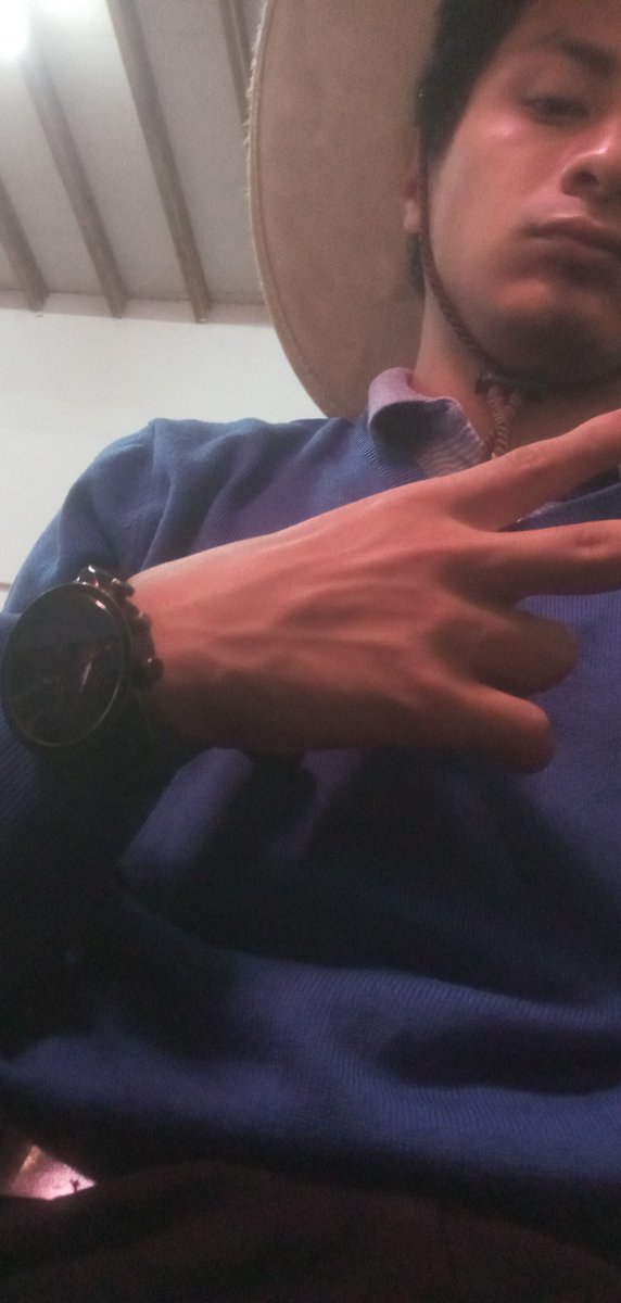 Sebas6917679058's tweet photo. #waiting 👀 https://t.co/9vtbWaVkPT
