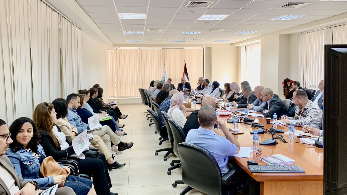 ShahdMSalah's tweet photo. PICA, @isdb_group, Palestinian public/private institutions &amp; NGOs meeting upon the implementation of Reverse Linkage project:“Mapping of Palestine’s Resource Centers; Development through South-South Cooperation. #ShareBestPractices📝 #SSTRC #DevelopmentDiplomacy https://t.co/zg0IXDZwgF