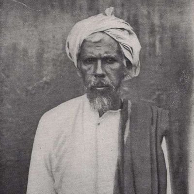 This is the photo of Ali Musliyar who was a prominent leader of Khilafat & was responsible for Moplah Hindu Gεnσcide. In 1921 he declared Malabar an IsImic state.