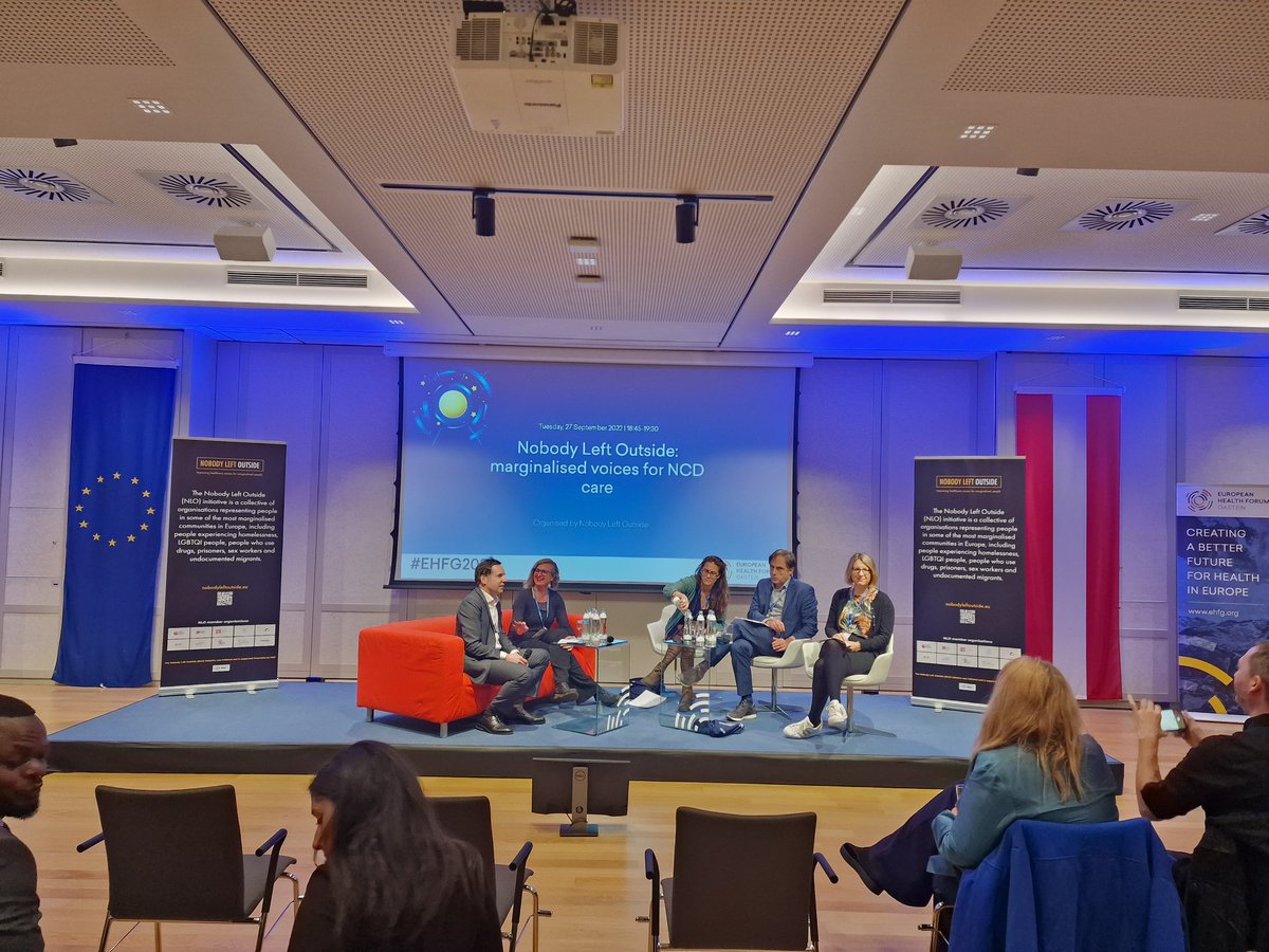 aloberd's tweet photo. In expectation for the start session of "Nobody Left Outside: marginalised voices for NCD care" 
@nobody_left_out, @Merck @borisazais,   @GasteinForum @YoungGasteiners, Abigail Perry @WFP, @FreekSpinnewij1 @FEANTSA, @dorsie78 @EuroHealthNet, Jules James @sexworkeurope 
 #EHFG2022 https://t.co/oge2xJjEst