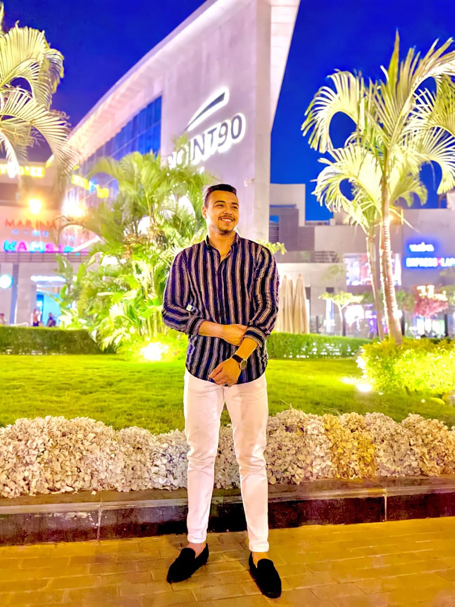 _MahmoudKamall_'s tweet photo. ڪان يـا مكان وجمدانـي احتل المـكان🤤💙 https://t.co/TJZpgrQqlS