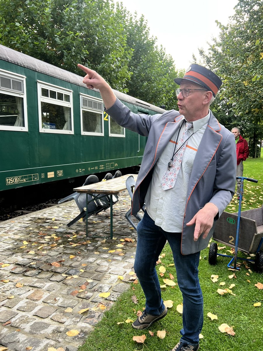 OurWay18's tweet photo. Visit to the awarded Racour Station, a former #railway station converted into accommodation by private initiative, located on the #greenway (RAVel) of railway line 147.
We were atended by the owners Jo Uytterhoeven &amp; Hilde Pottel.
#OurWayFinalC https://t.co/cAn7QH0Llf