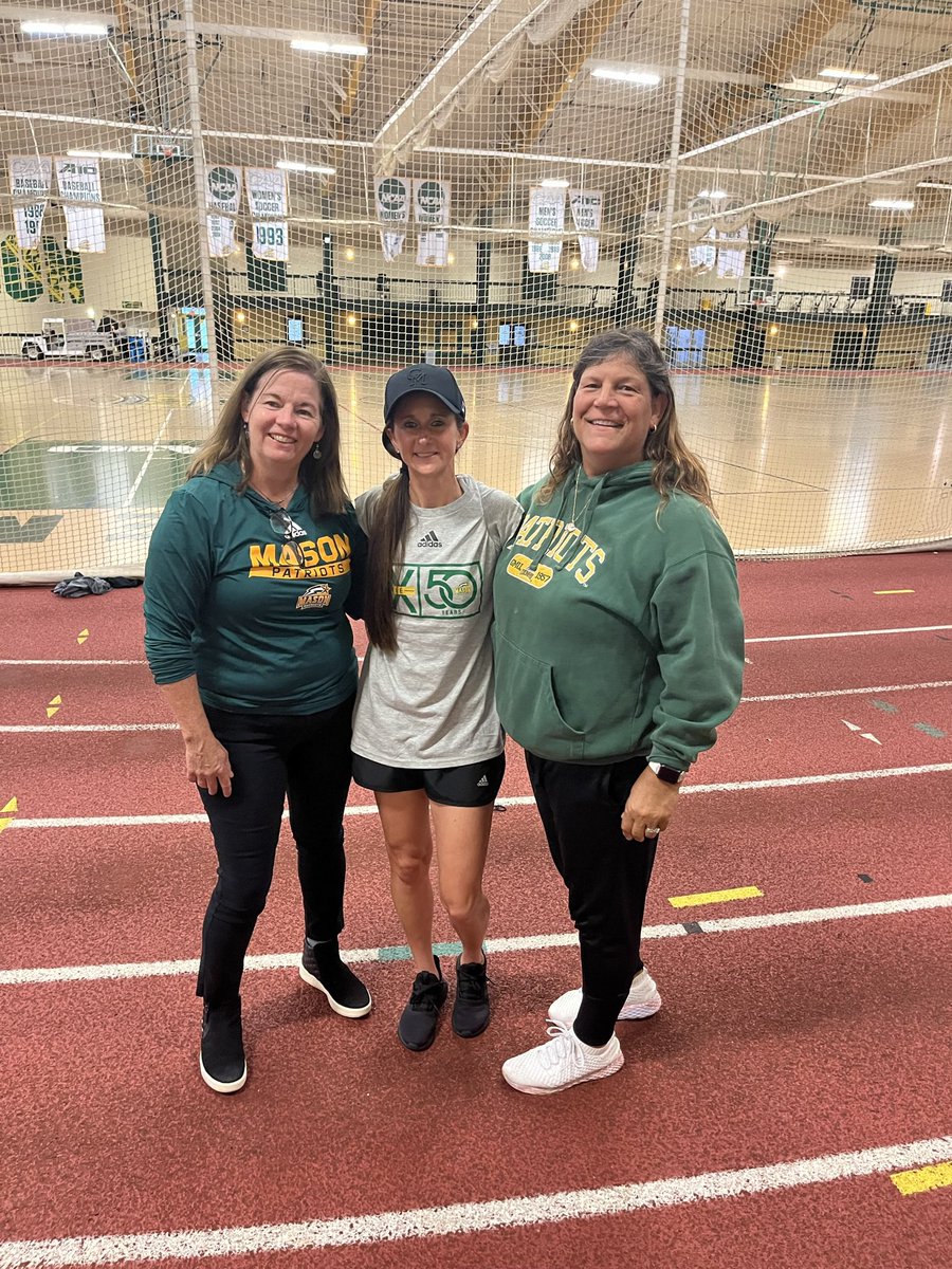 GMUPatriotClub's tweet photo. Had such a great time honoring our @MasonWSOC alumni this past weekend as we celebrated 40 years of Mason Women’s Soccer and 50 years of Title IX!

So thankful our alumni could join us!

#AlwaysaPatriot
#SuperGrateful https://t.co/bGs2O2JZj7